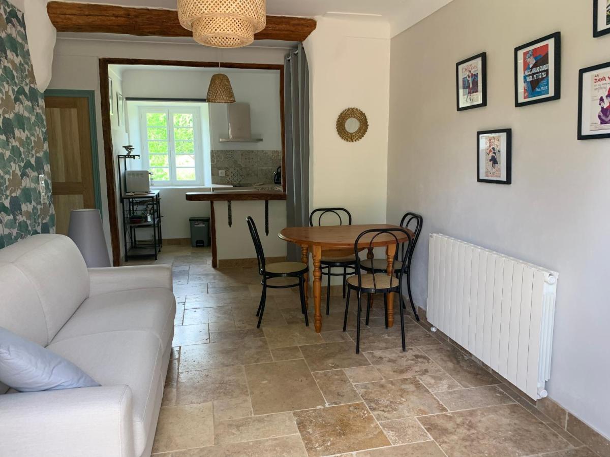Gite La Longere Bleue Caylus Exterior foto